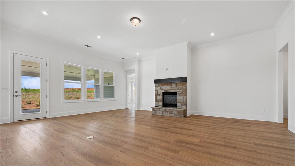 380 Huron Lane