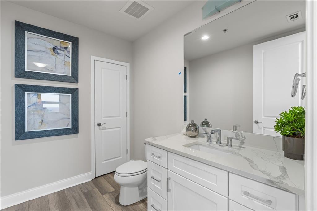 270 17th Street NW Unit 4107