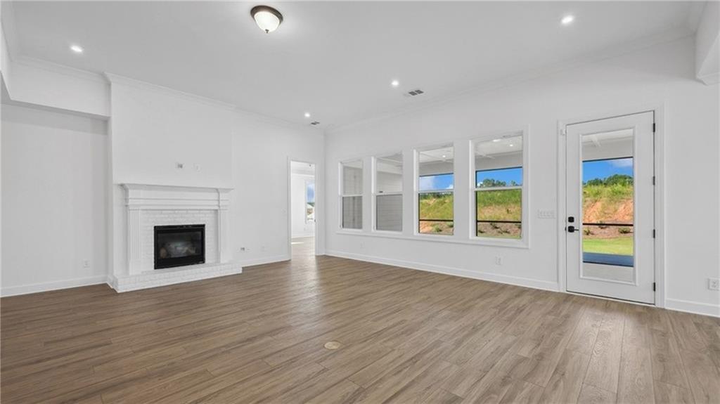 392 Huron Lane