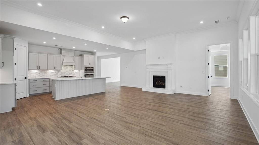 392 Huron Lane