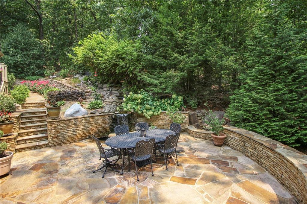 488 Schofield Drive