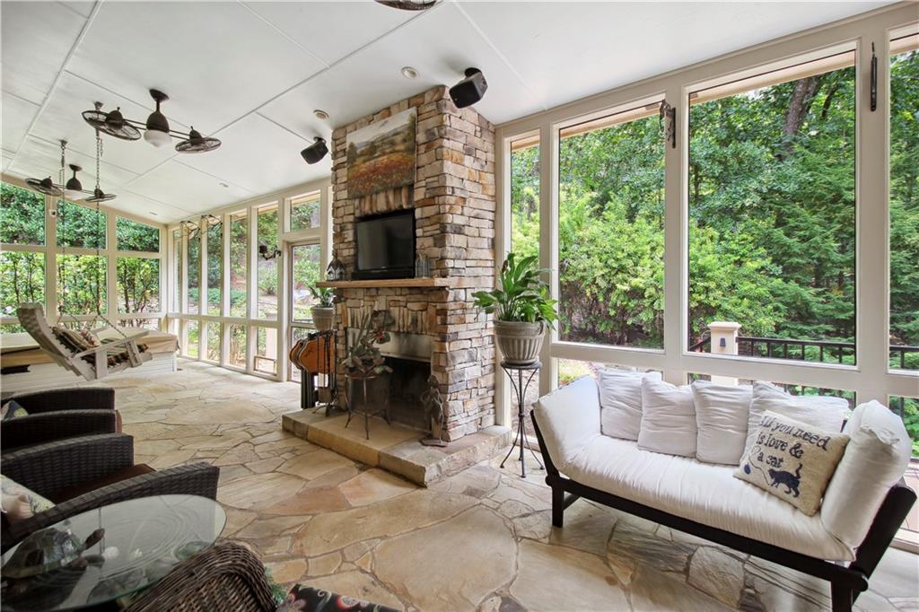 488 Schofield Drive