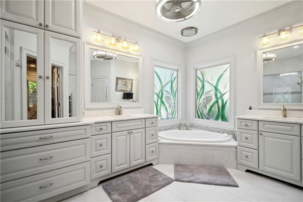 488 Schofield Drive