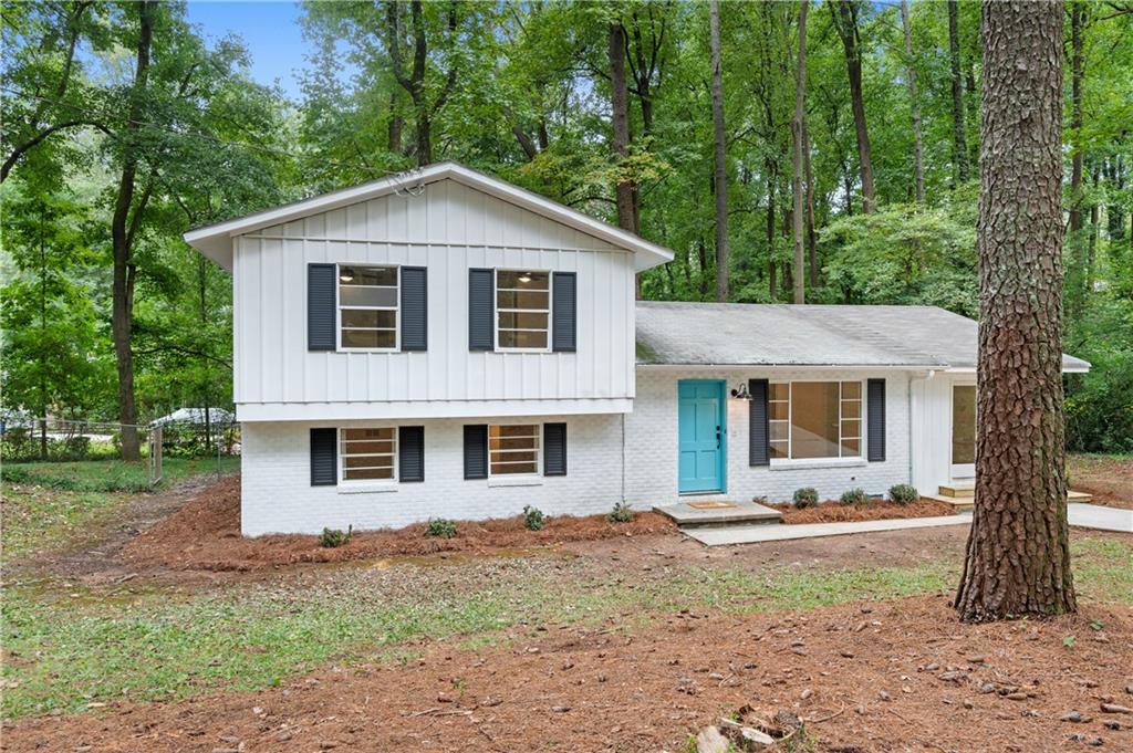 3870 Live Oak Drive