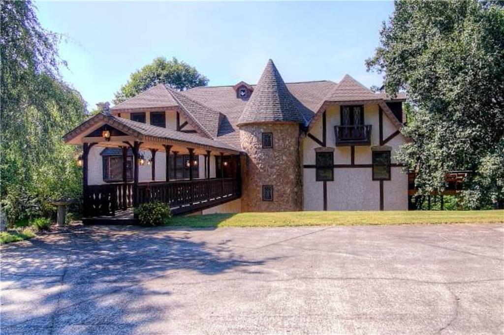 83 Mountain Ridge Drive SE