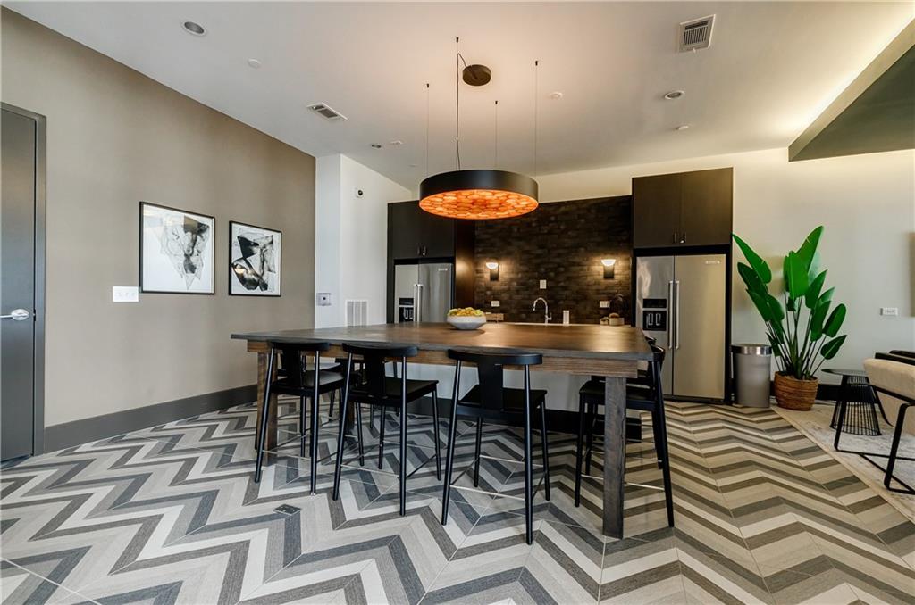 775 Juniper Street NE Unit 615