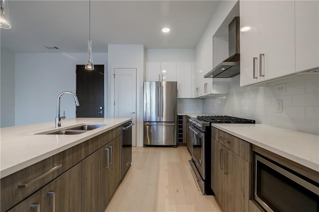 775 Juniper Street NE Unit 615