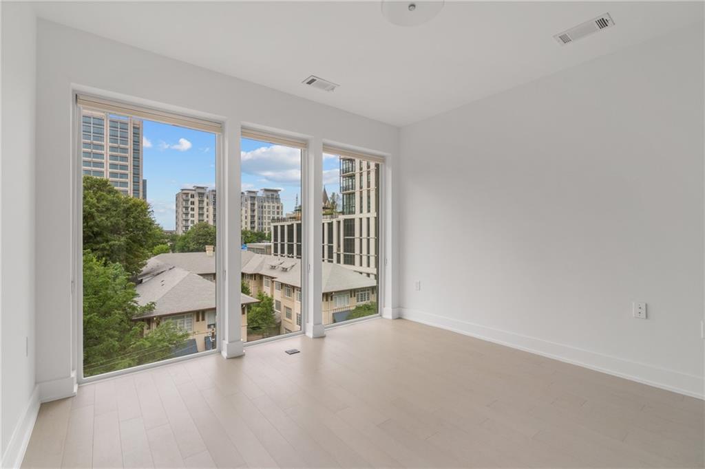 775 Juniper Street NE Unit 615
