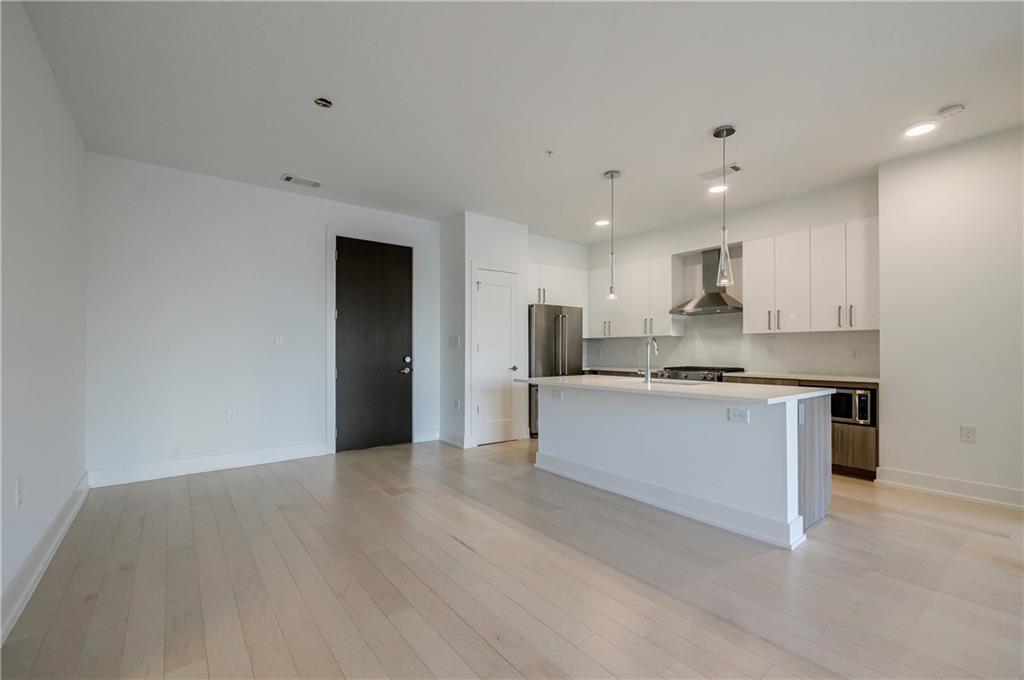 775 Juniper Street NE Unit 615