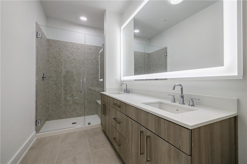 775 Juniper Street NE Unit 615