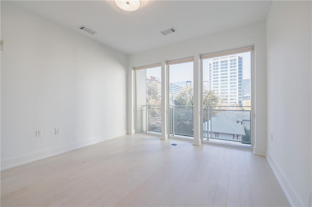 775 Juniper Street NE Unit 615