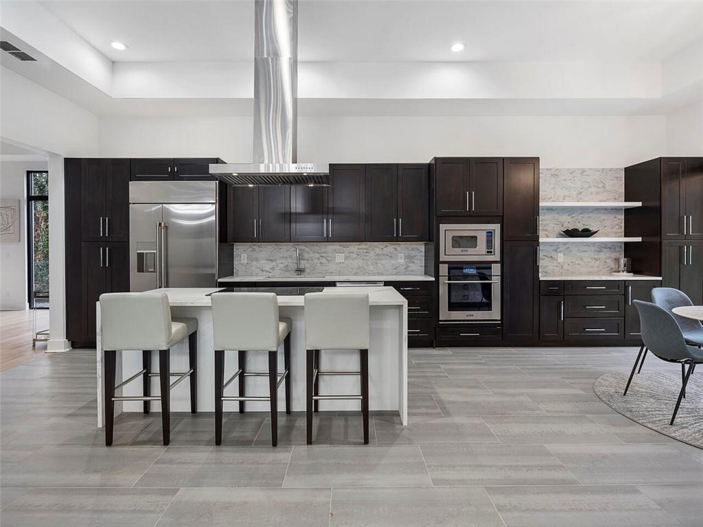 630 Colebrook Court