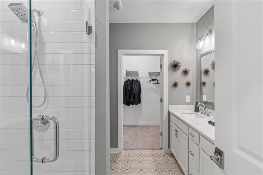 396 Pratt Drive Unit 1932