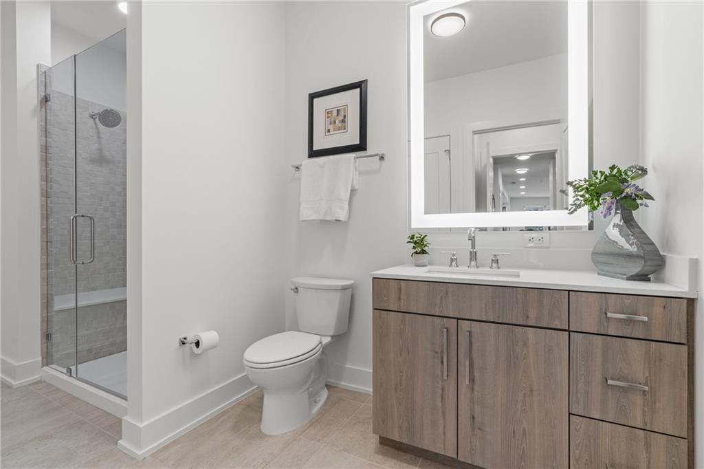 775 Juniper Street NE Unit 522