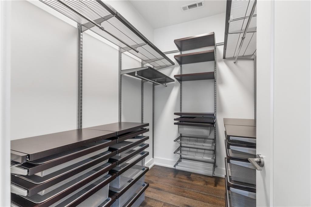 775 Juniper Street NE Unit 522