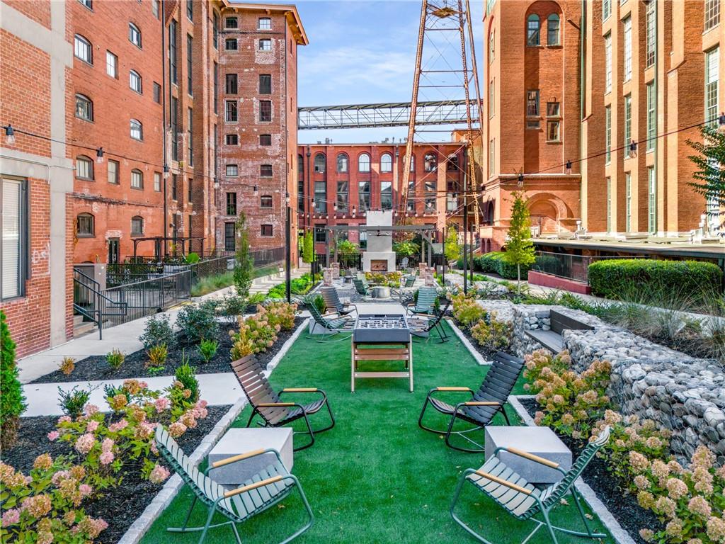 170 Boulevard SE Unit H327