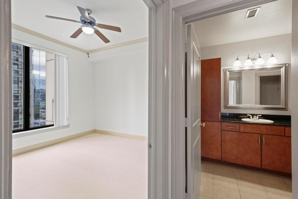 3445 Stratford Road NE Unit 1604