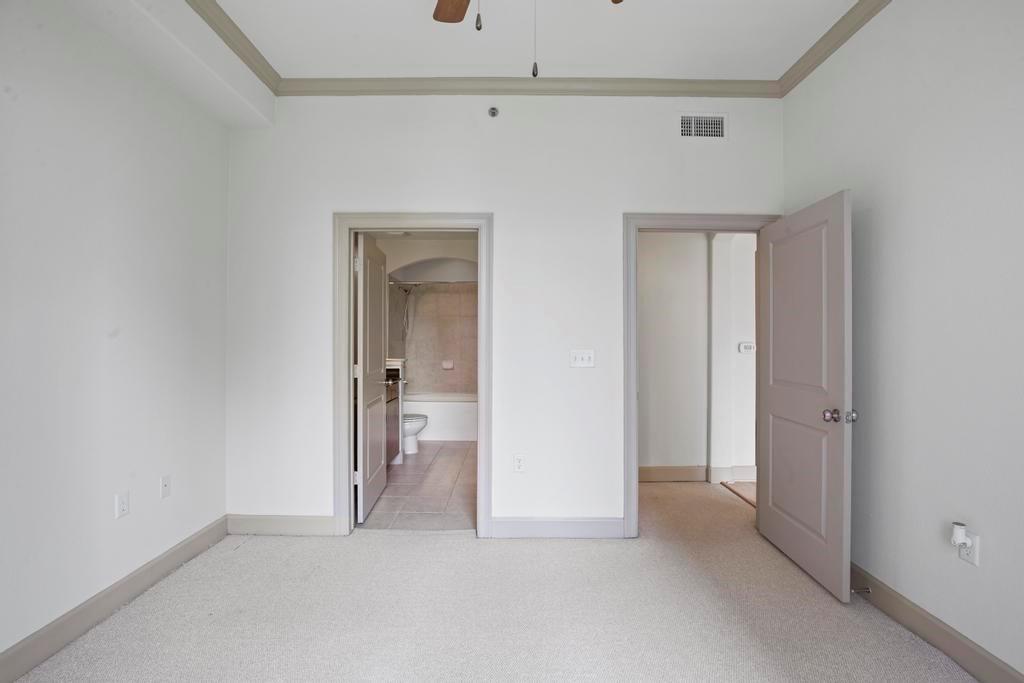 3445 Stratford Road NE Unit 1604