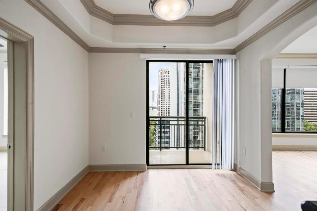 3445 Stratford Road NE Unit 1604
