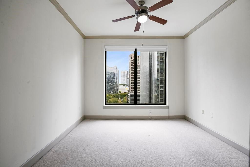 3445 Stratford Road NE Unit 1604