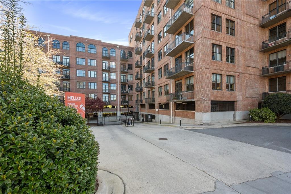 3235 Roswell Road Unit 407