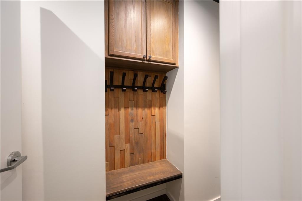 3235 Roswell Road Unit 407