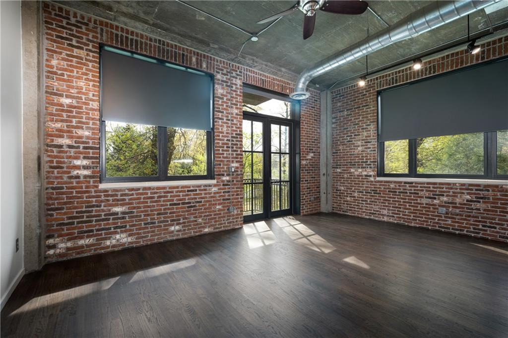 3235 Roswell Road Unit 407