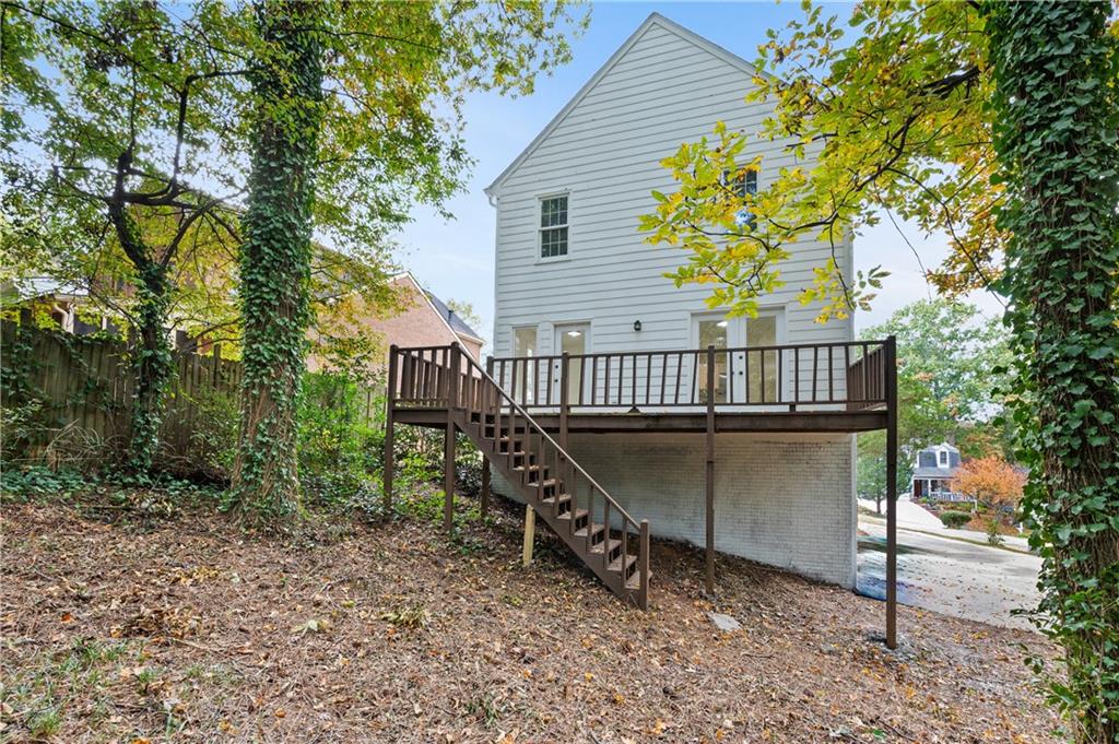 1375 Wenlock Edge Cove