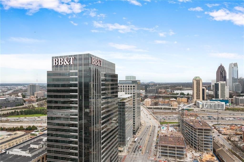 270 17th Street NW Unit 2302