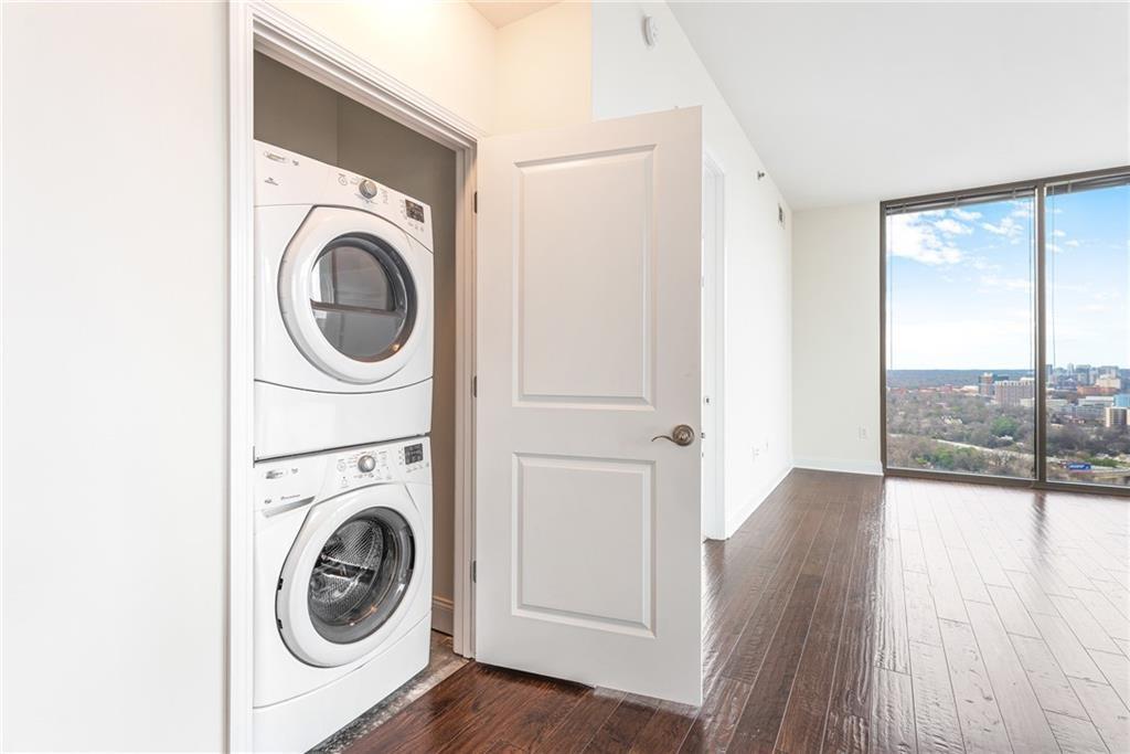 270 17th Street NW Unit 2302