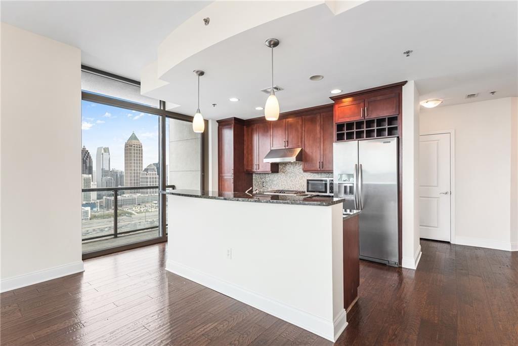 270 17th Street NW Unit 2302