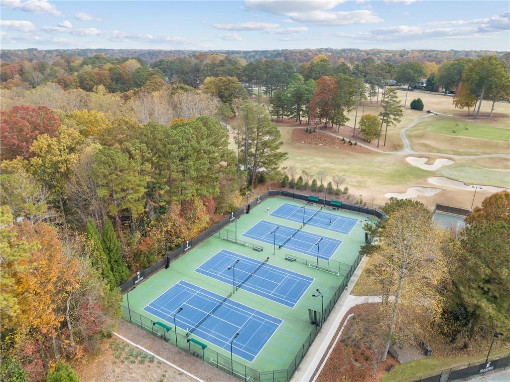 2060 Brassfield Way