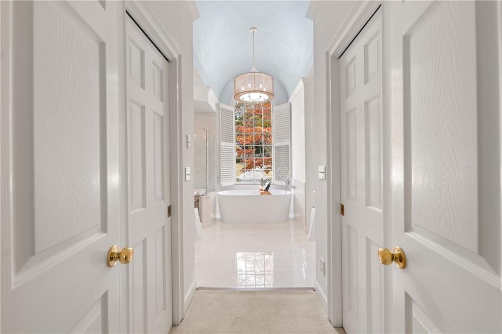2060 Brassfield Way