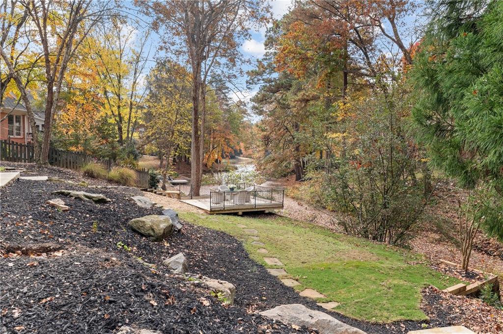 2060 Brassfield Way