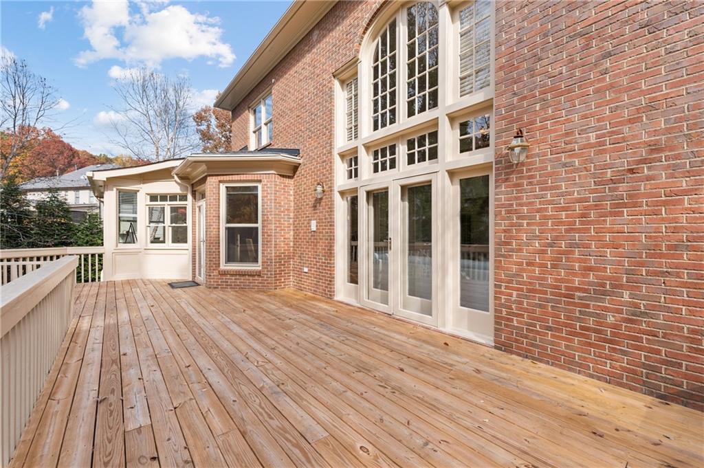 2060 Brassfield Way