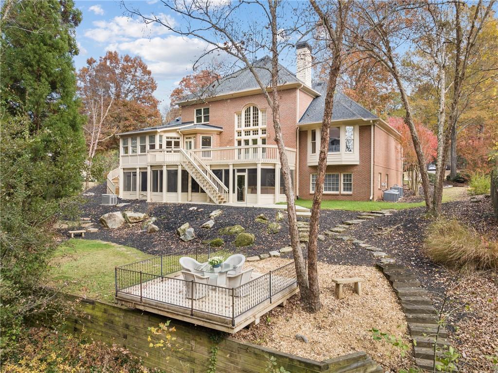 2060 Brassfield Way