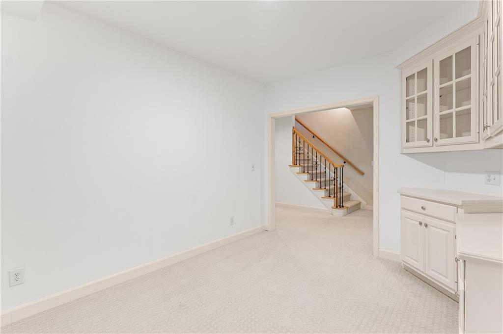 2060 Brassfield Way