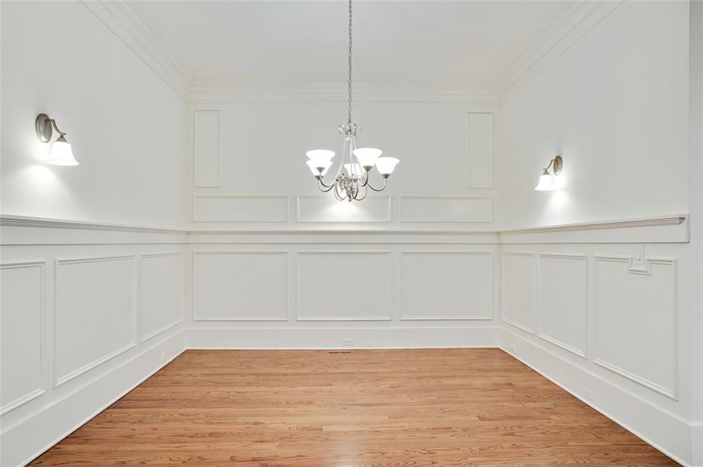 1199 Apperley Place