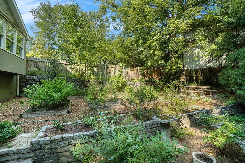 589 Pelham Road NE