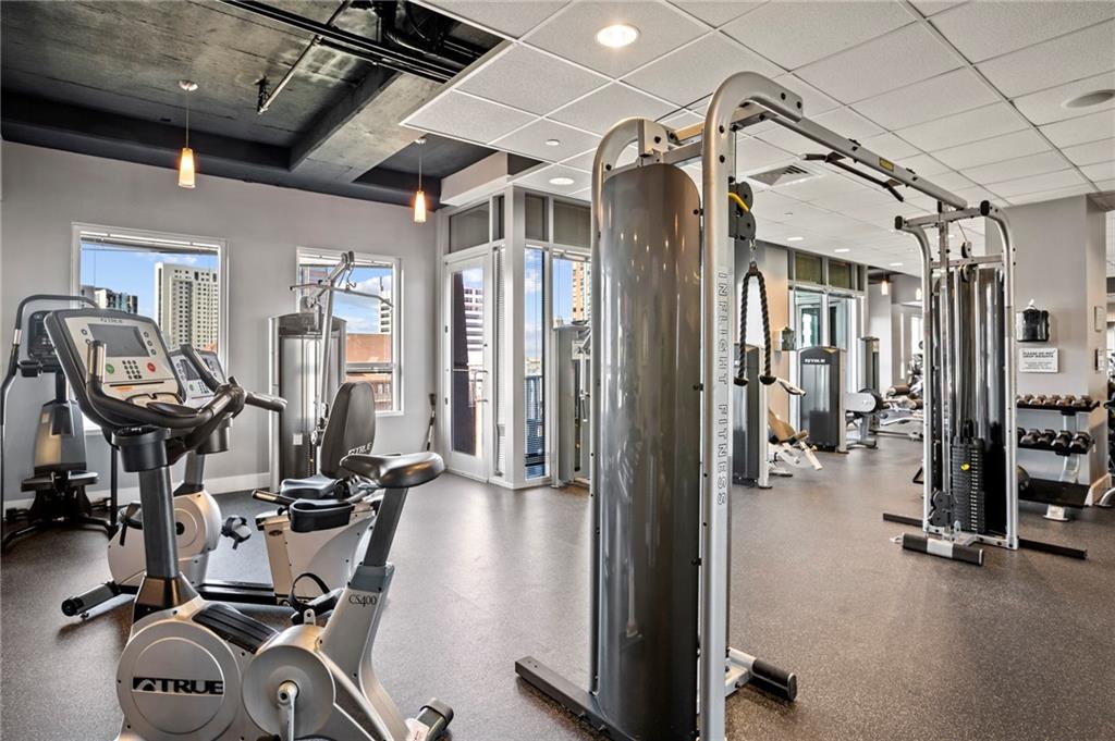 923 Peachtree Street NE Unit 2024
