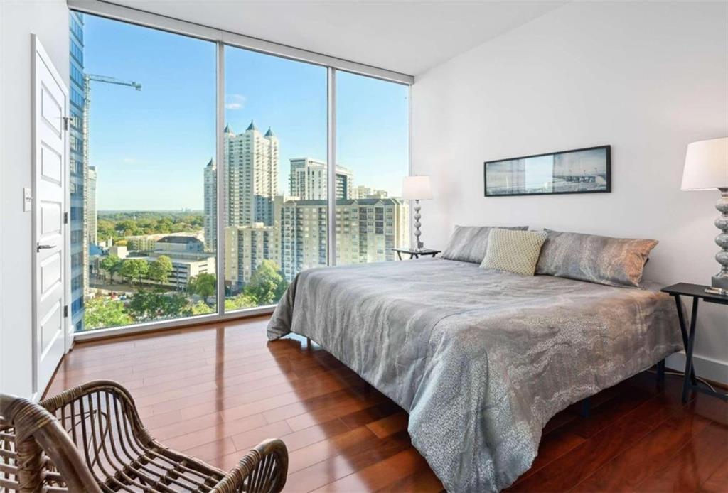 1080 Peachtree Street Unit 1302