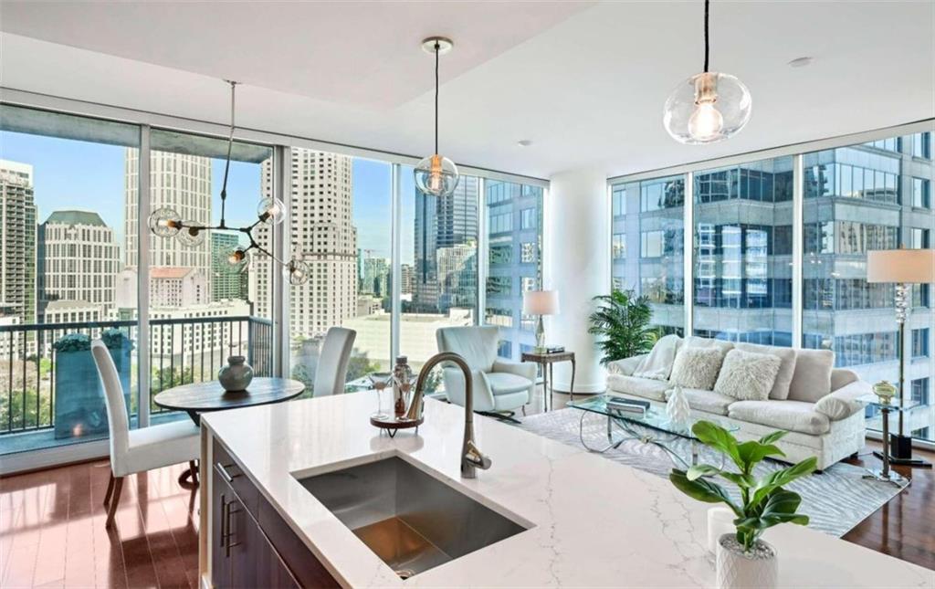 1080 Peachtree Street Unit 1302