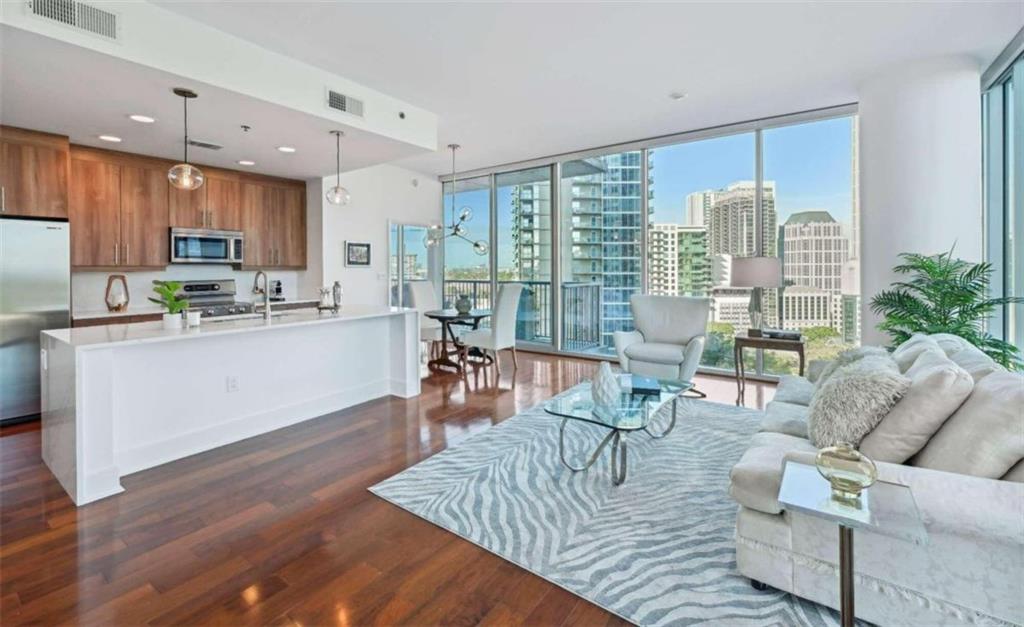 1080 Peachtree Street Unit 1302