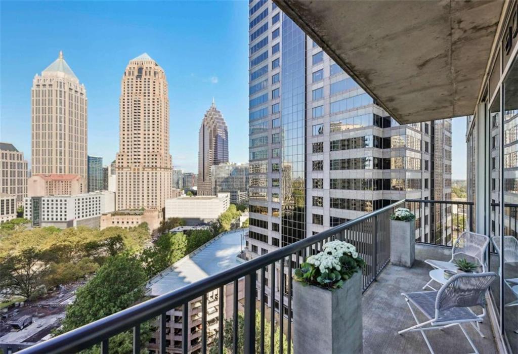 1080 Peachtree Street Unit 1302