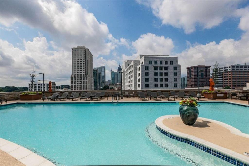 1080 Peachtree Street Unit 1302