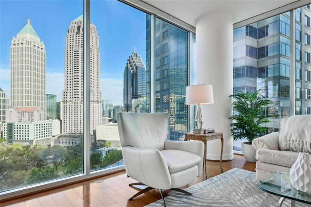 1080 Peachtree Street Unit 1302