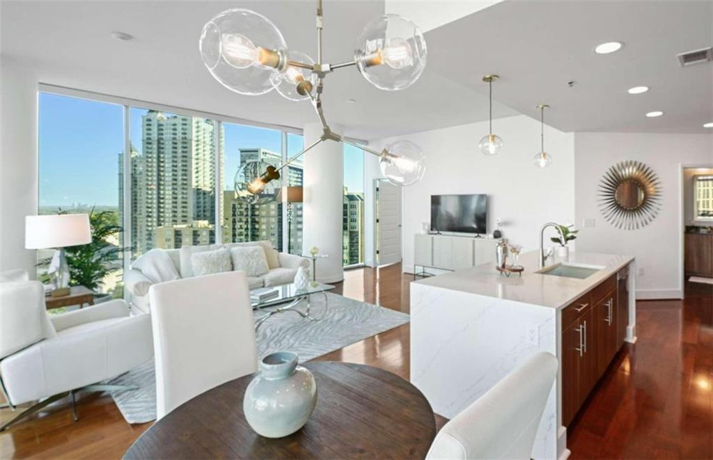 1080 Peachtree Street Unit 1302