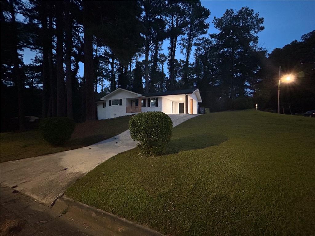 180 Lydia Drive SE