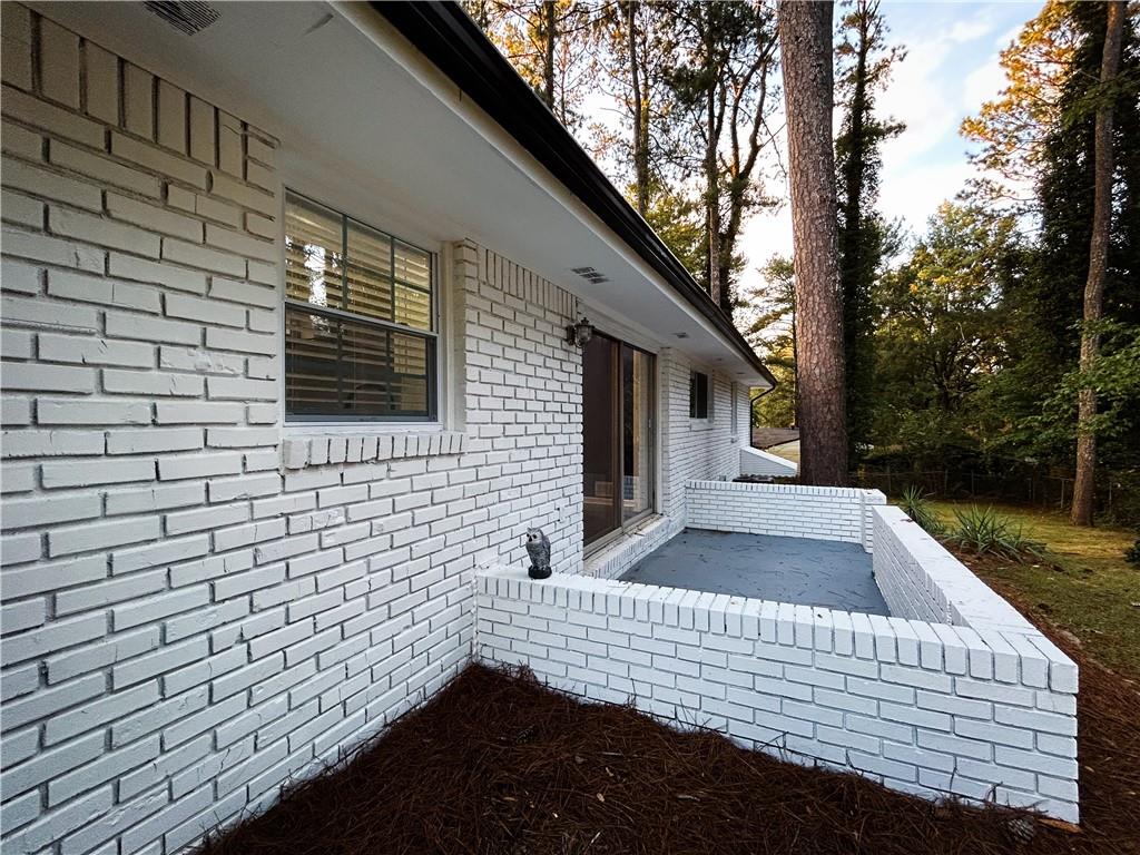 180 Lydia Drive SE