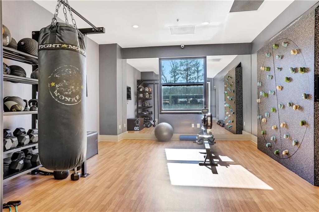 795 Hammond Drive Unit 1711